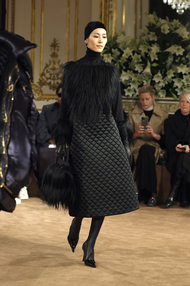 Schiaparelli-fall-winter-23-24 (32) | Showdetails